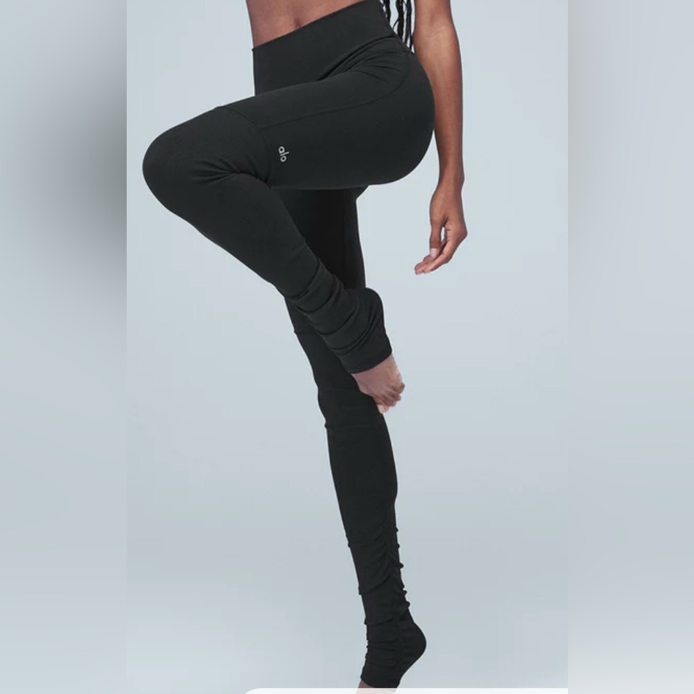 ALO Yoga Black Leggings